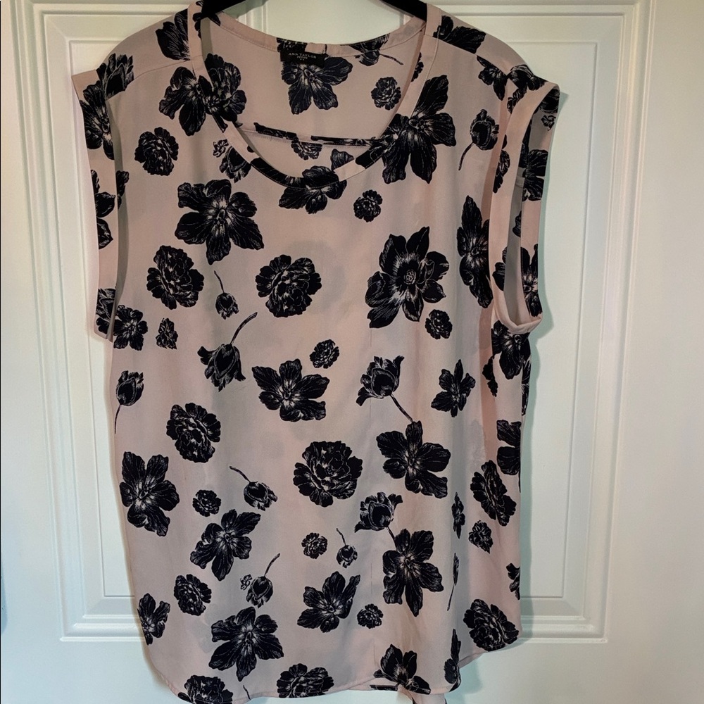Ann Taylor Blush Sleeveless Floral Blouse with Black Print